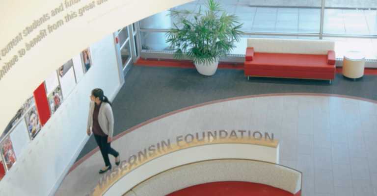 UW-Madison students connect with job opportunities at career